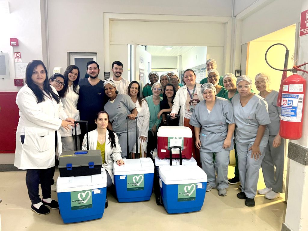 Equipe no centro cirurgico do HECI