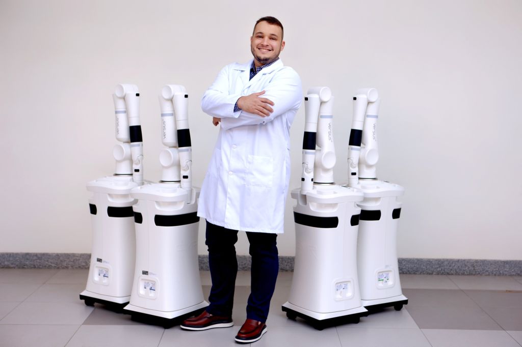 Cirurgião - João Felipe Lopes